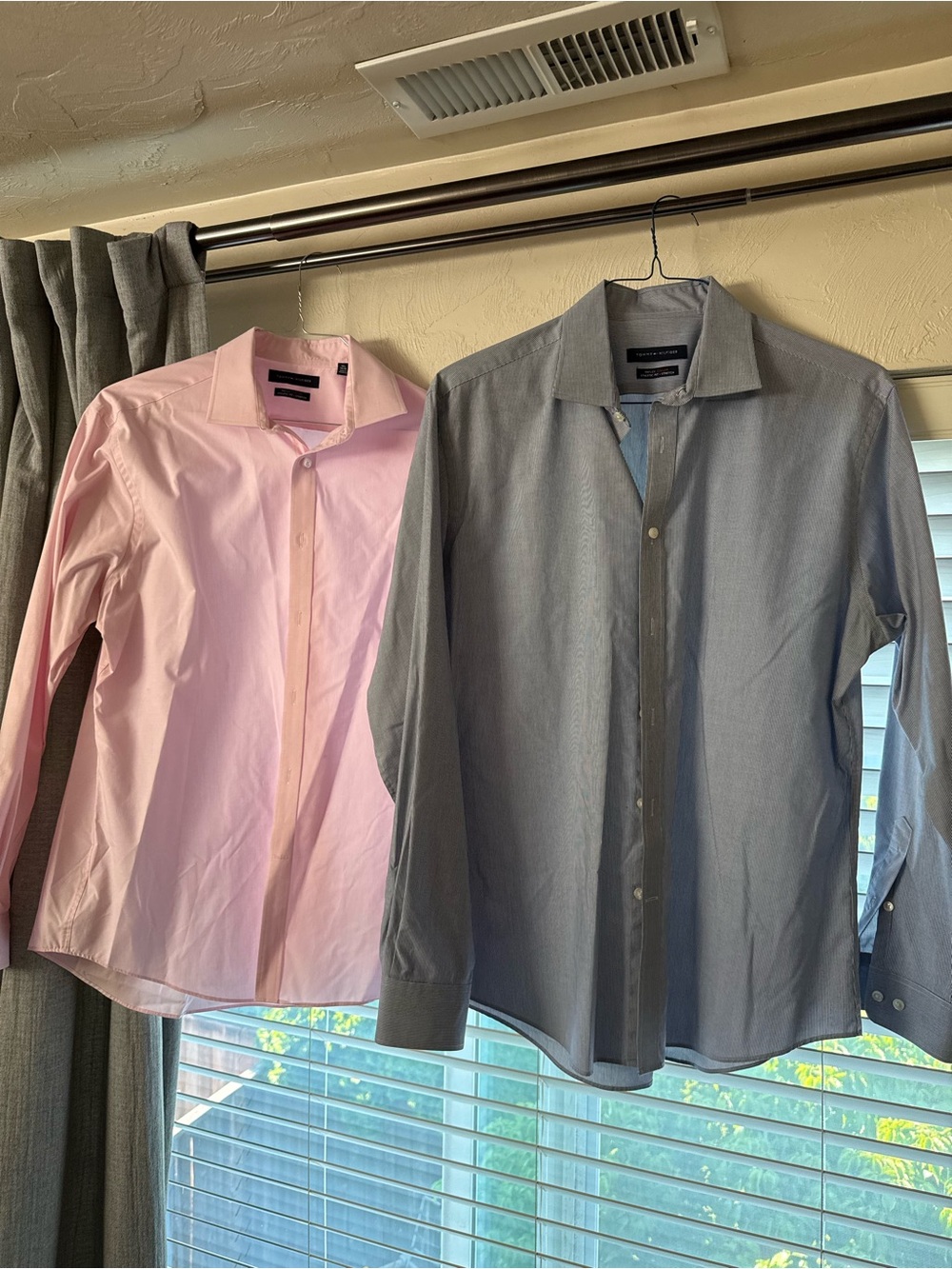 Tommy Hilfiger Men's Pink & Gray Button-Up Dress Shirts